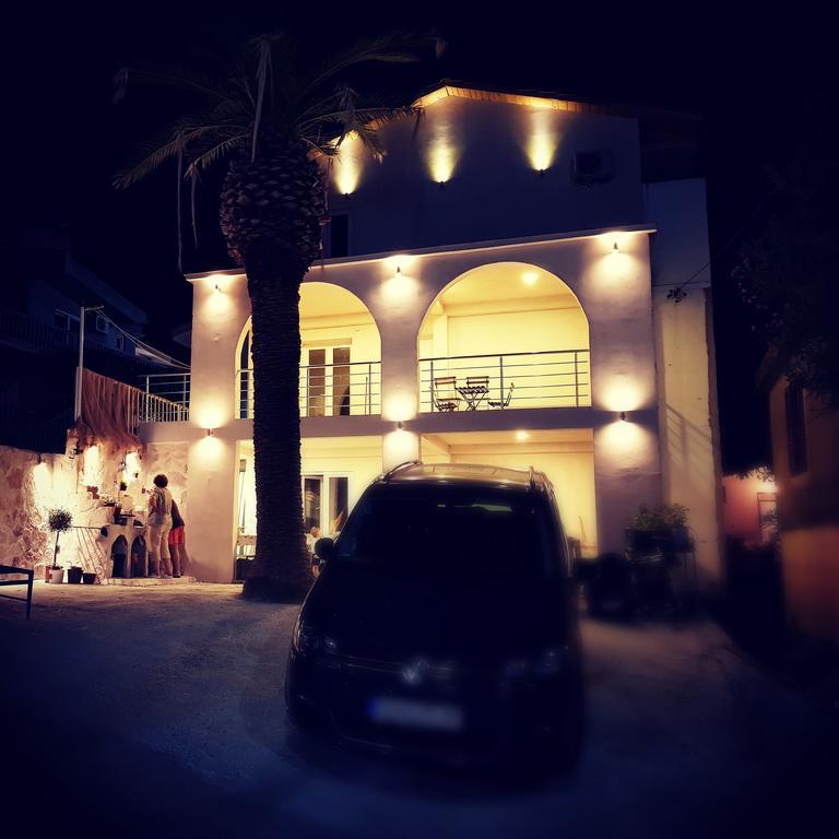 In Villa Guesthouse Sutomore Exterior photo